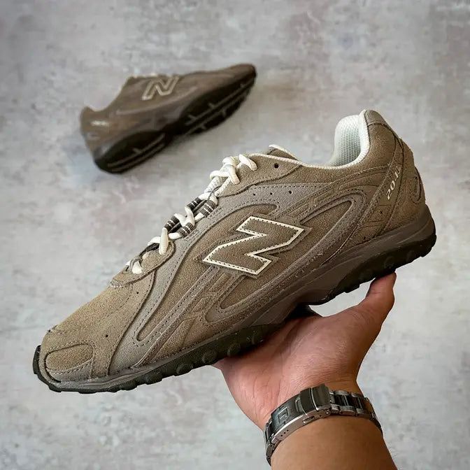 NEW BALANCE 204 MUSHROOM ARID STONE