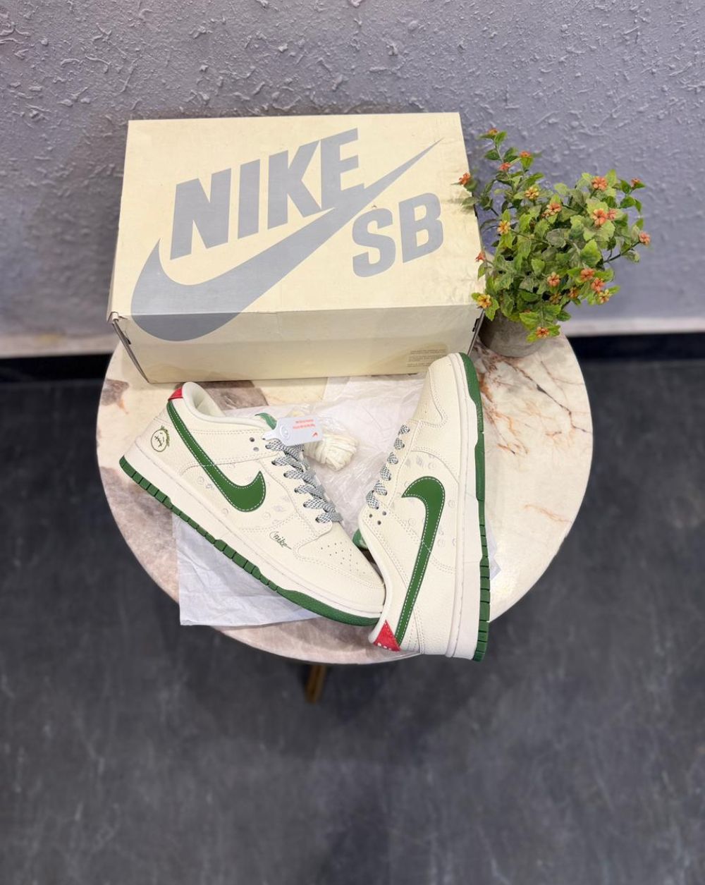 Shop Primary Image Shop Primary Image