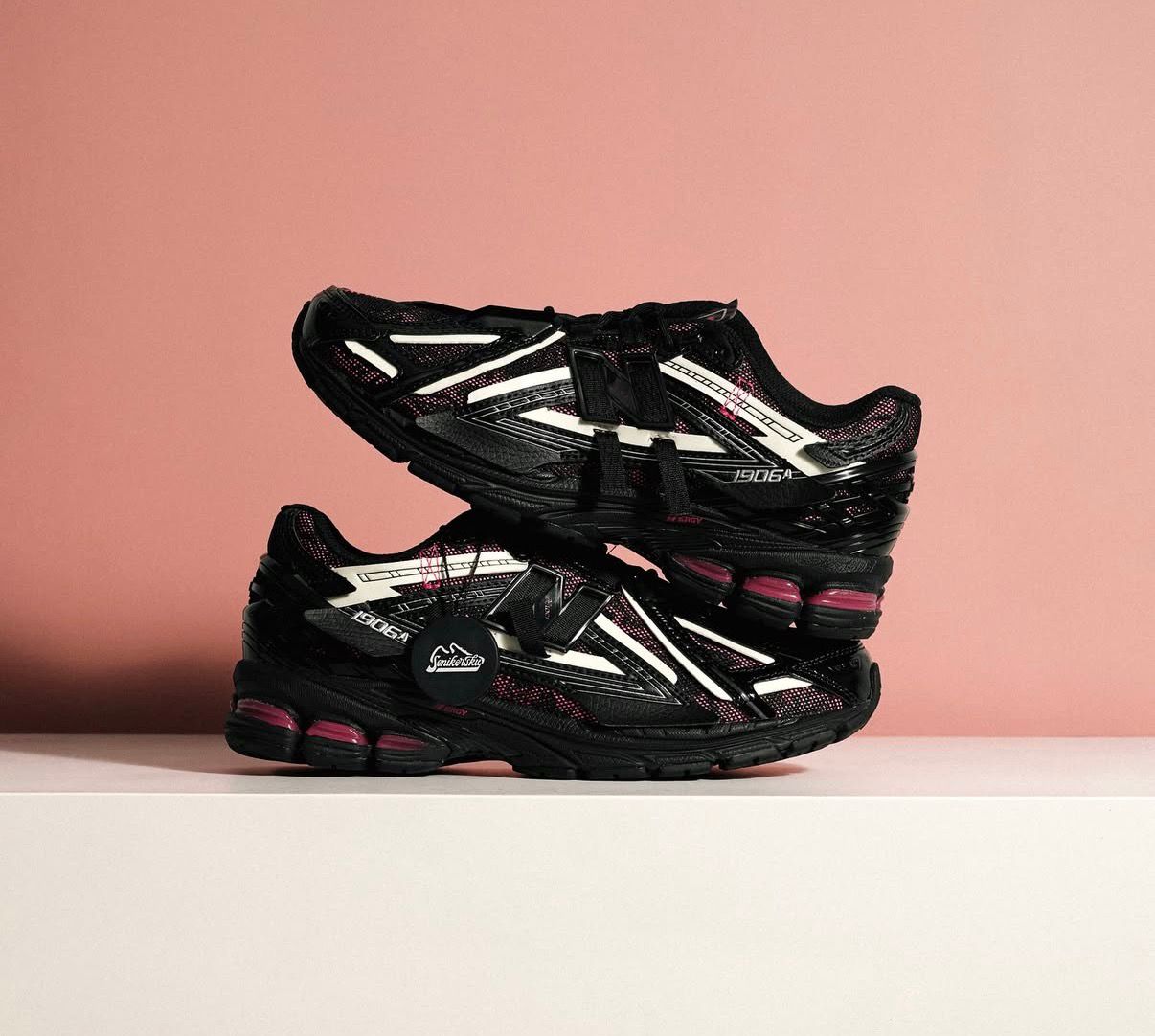 NEW BALANCE 1906A Dragon Berry Sneakers - Image 6