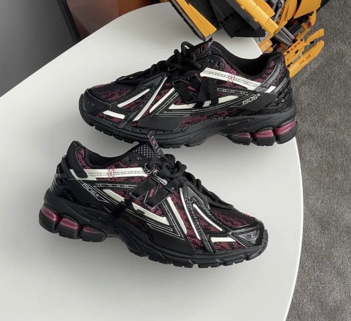 NEW BALANCE 1906A Dragon Berry Sneakers - Image 5